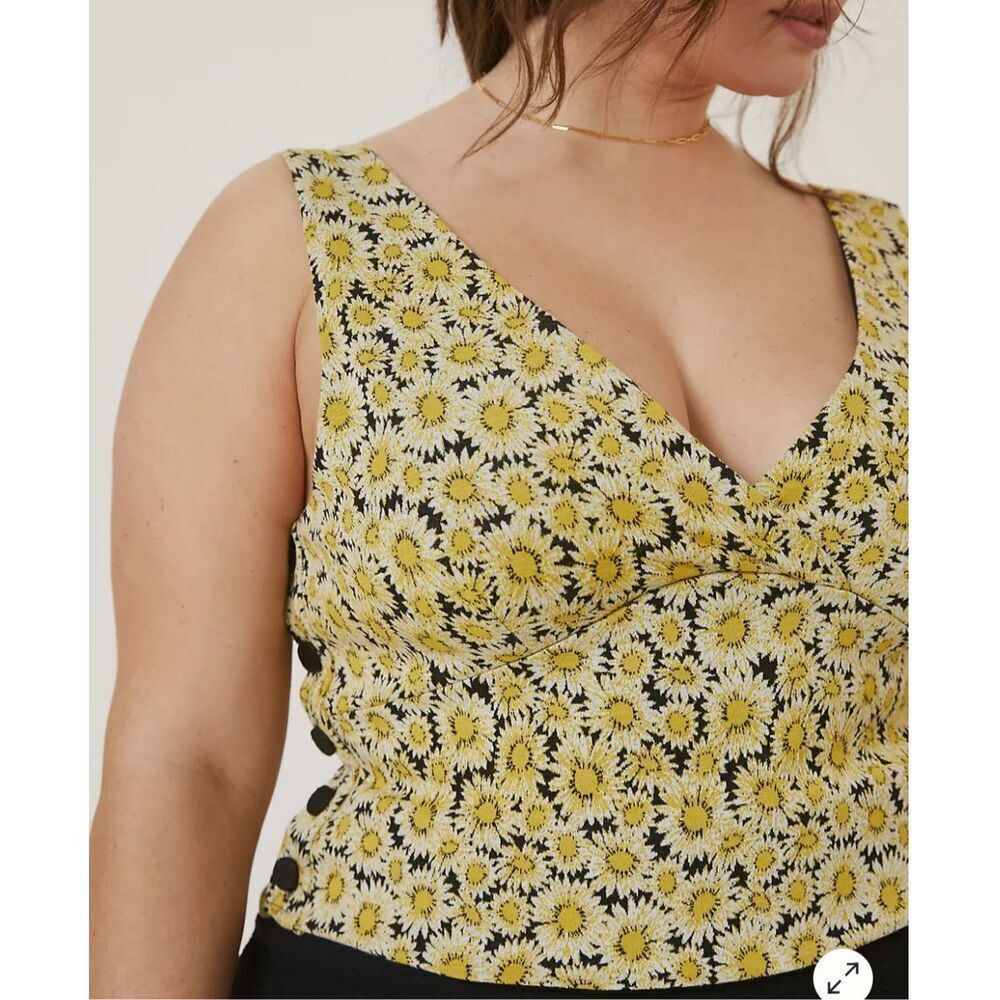 New Maeve Anthropologie Button‎ Side Top Size Large Yellow & Black Daisy Print